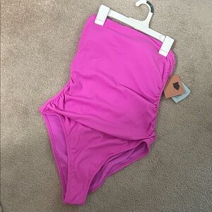Shade and Shore Vibrant Pink One-Piece Swimsuit
